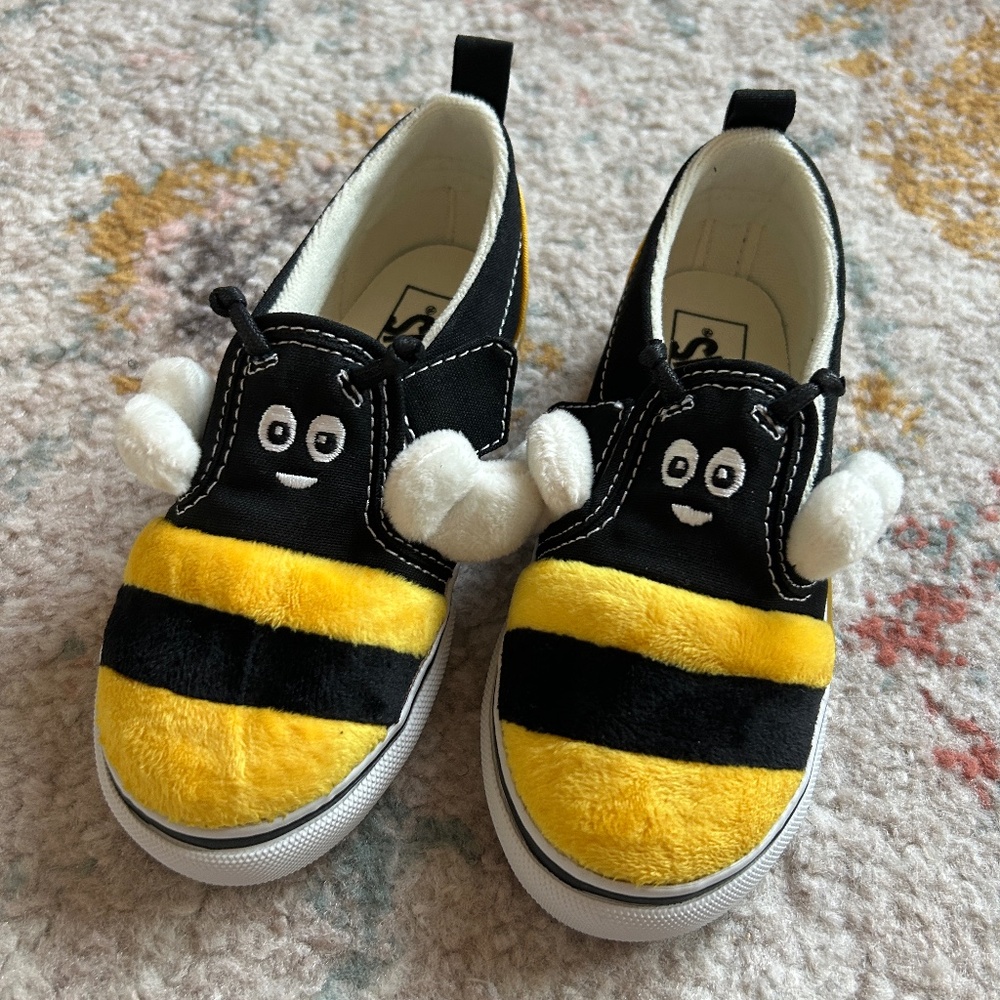 Vans toddler bed slip on